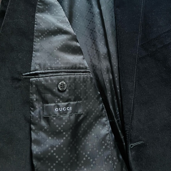 GUCCI Man’s black corduroy jacket w/ brown leather textured collar and elbows - Picture 6 of 17